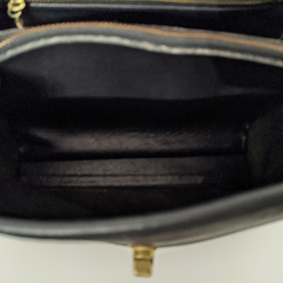 [SOLD] Vintage Coach Manor - Picture 7 of 10